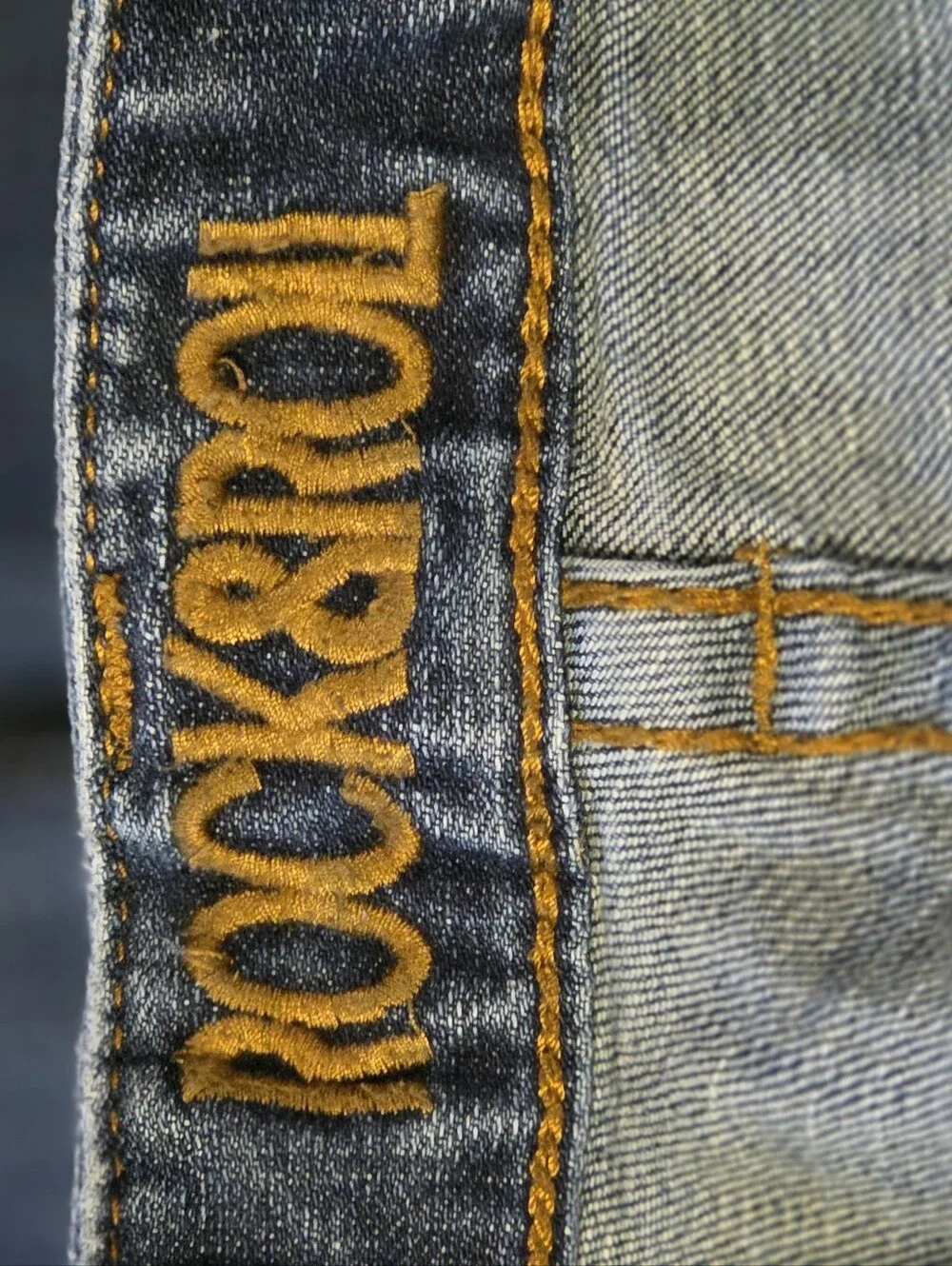 Rock & Roll Cowgirl Blue Boot Cut Jeans Size 28 X 34